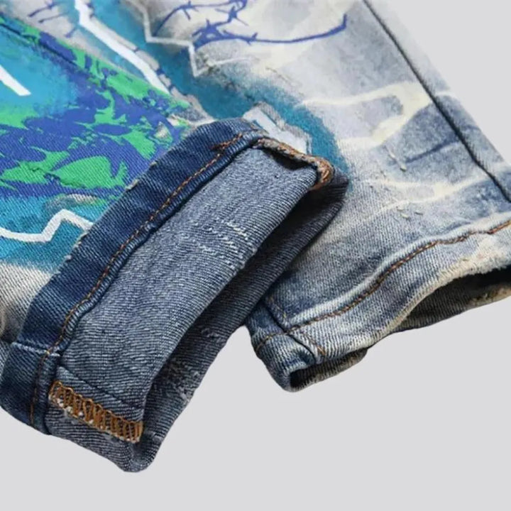 Light-wash vintage jeans
 for men